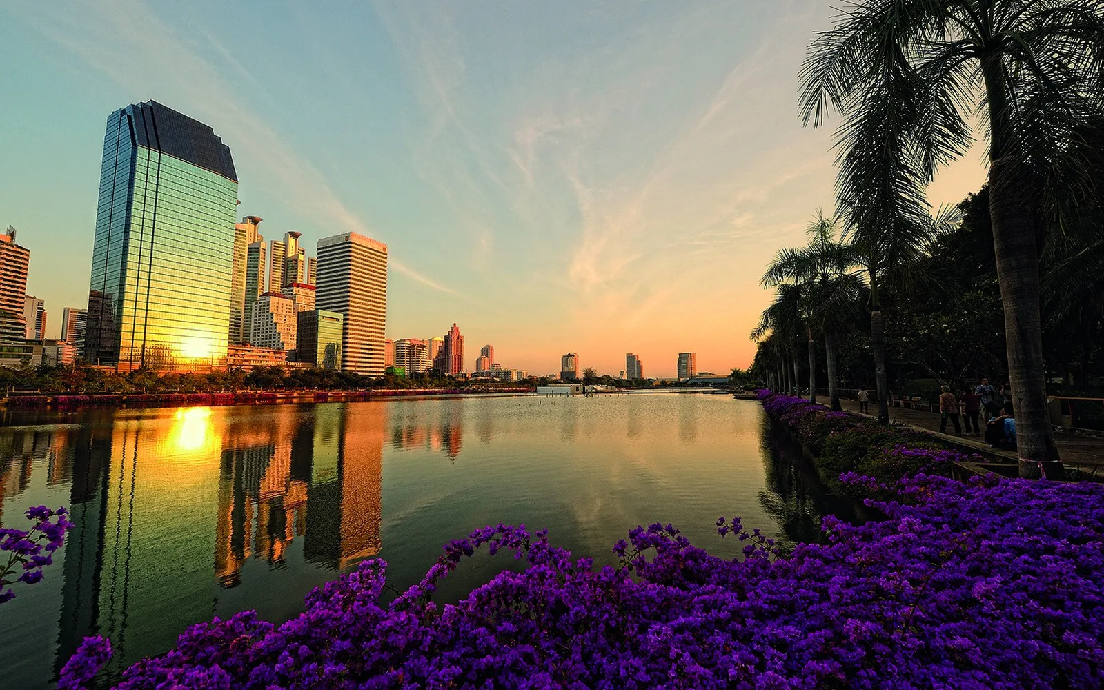 Benjakiti Park, Bangkok