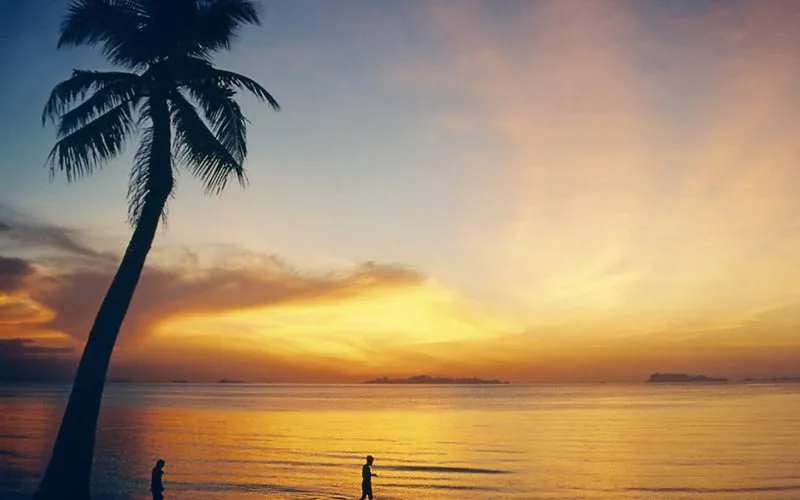 Evening at Lipa Noi, Koh Samui (illustrative)
